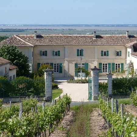 Hotel Domaine De L'Estuaire Saint-Thomas-de-Cônac Esterno foto