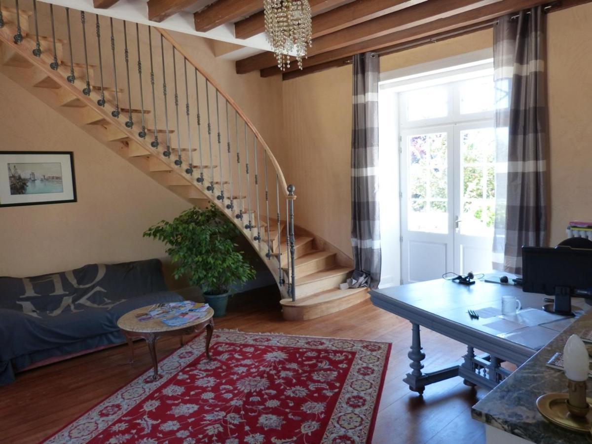 Hotel Domaine De L'Estuaire Saint-Thomas-de-Cônac Esterno foto